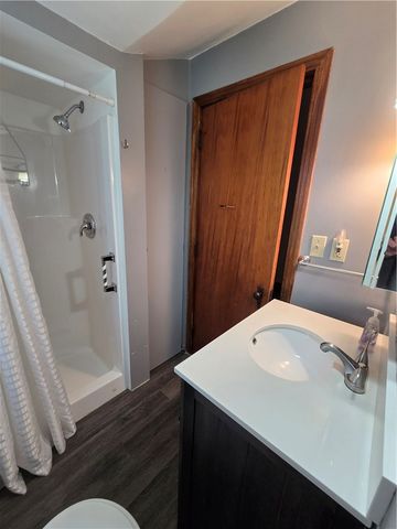 368 Pittsburgh Road, Penn Twp, PA 16002