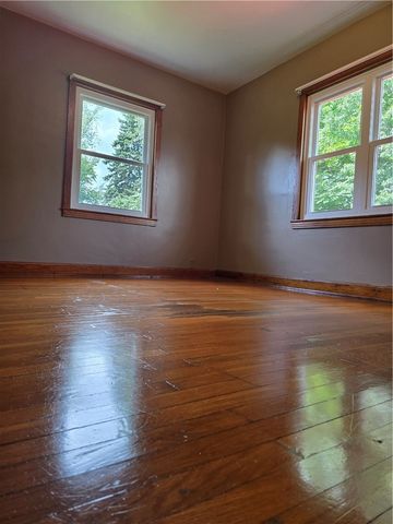 368 Pittsburgh Road, Penn Twp, PA 16002