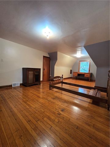 368 Pittsburgh Road, Penn Twp, PA 16002