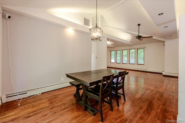 53 Ehrhardt Way, Islandia, NY 11749