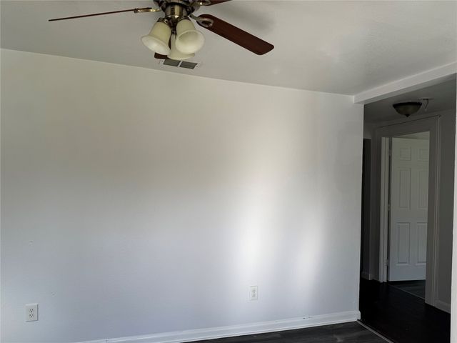 1427 Diceman Avenue, Dallas, TX 75203