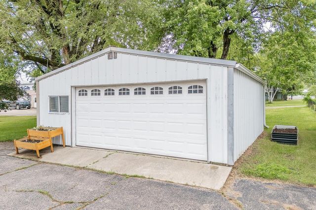 1118 DEPOT STREET, Manawa, WI 54949