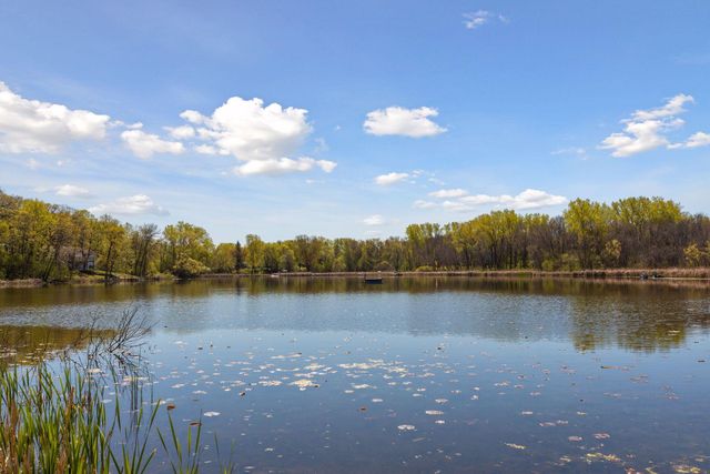 20 Balsam Lane N, Plymouth, MN 55441