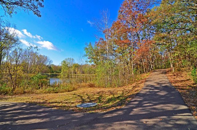 20 Balsam Lane N, Plymouth, MN 55441