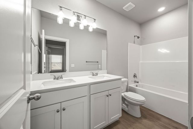 2602 SW Convent Street 2, Bentonville, AR 72713