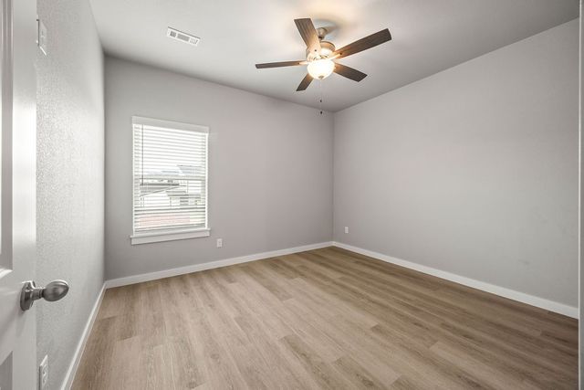 2602 SW Convent Street 2, Bentonville, AR 72713