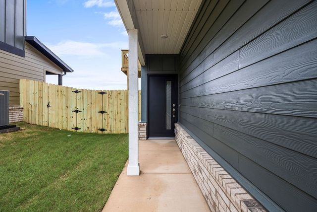 2602 SW Convent Street 2, Bentonville, AR 72713