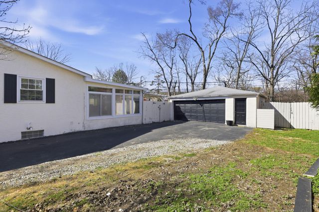 3126 Thomas Avenue, Grove City, OH 43123