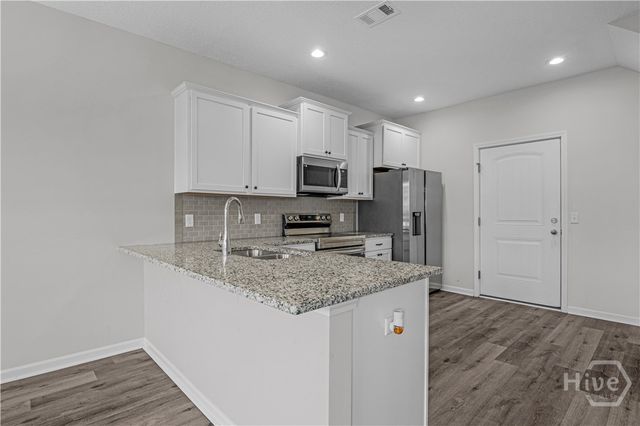 85 Brightleaf Circle, Hinesville, GA 31313