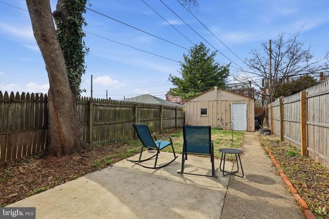 1423 LOCUST ST, Norristown, PA 19401