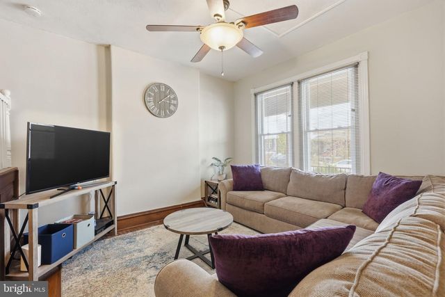 1423 LOCUST ST, Norristown, PA 19401