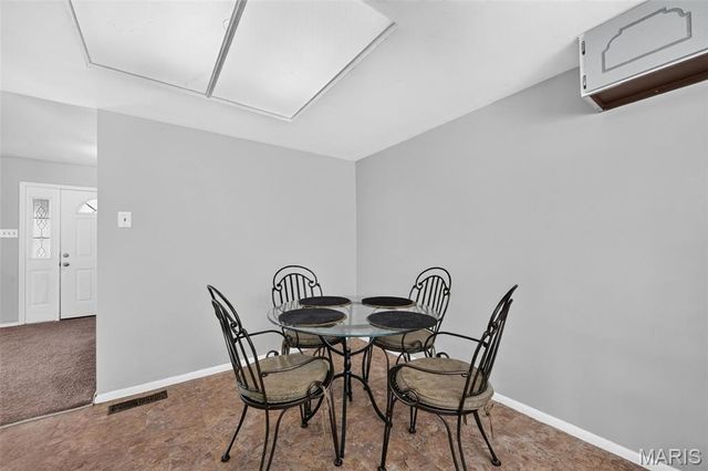 3020 Park Avenue, St Charles, MO 63301