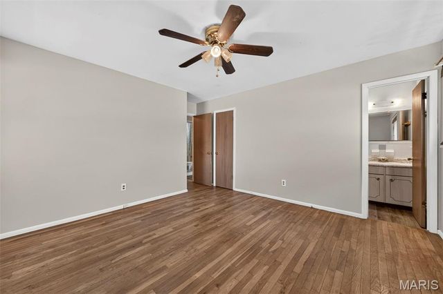 3020 Park Avenue, St Charles, MO 63301