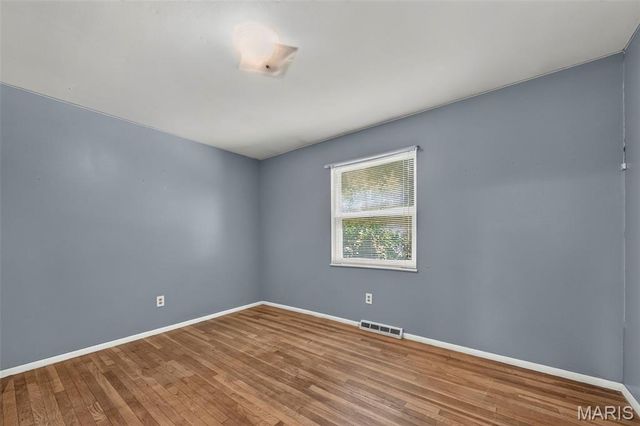 3020 Park Avenue, St Charles, MO 63301