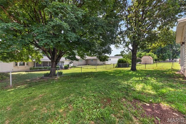 3020 Park Avenue, St Charles, MO 63301