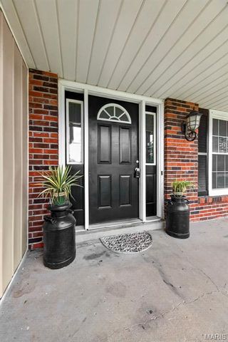 3020 Park Avenue, St Charles, MO 63301