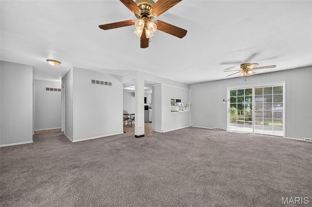 3020 Park Avenue, St Charles, MO 63301