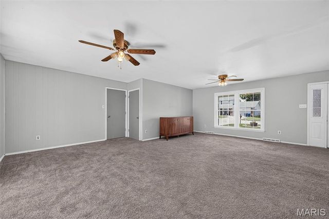 3020 Park Avenue, St Charles, MO 63301