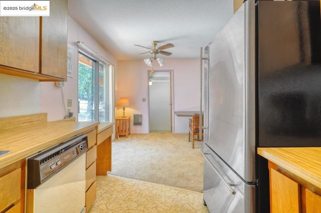 12811 Cresthaven Drive, Groveland, CA 95321