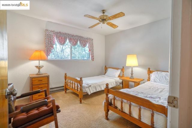 12811 Cresthaven Drive, Groveland, CA 95321