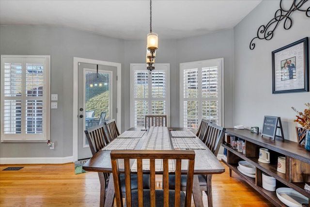 2525 Fountain LN, Vinton, VA 24179