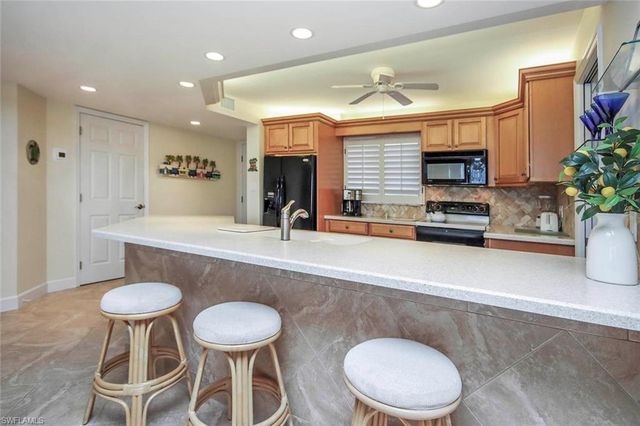 1401 Middle Gulf DR # 405R, Sanibel, FL 33957
