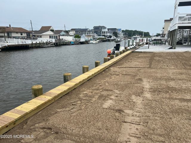 109 E Sail Drive, Little Egg Harbor, NJ 08087