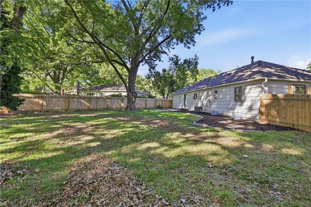 10408 Beverly Drive, Overland Park, KS 66207