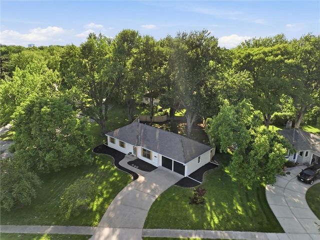 10408 Beverly Drive, Overland Park, KS 66207