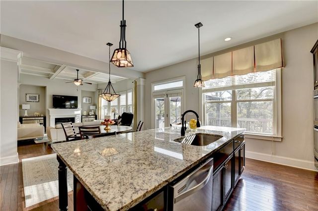 5930 Caveat CT, Suwanee, GA 30024