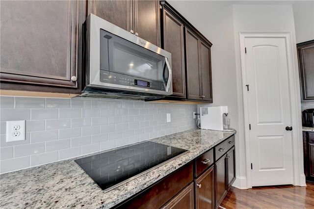 5930 Caveat CT, Suwanee, GA 30024