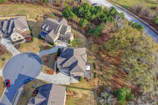5930 Caveat CT, Suwanee, GA 30024