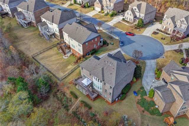 5930 Caveat CT, Suwanee, GA 30024