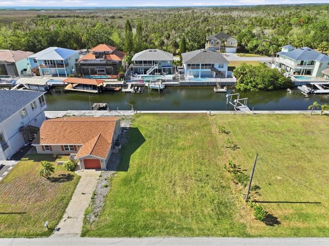 7429 HATTERAS DRIVE, Hudson, FL 34667