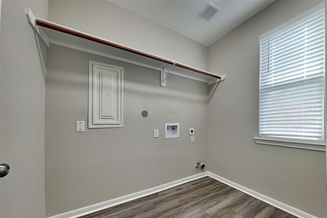 9435 Edgeloch Drive, Spring, TX 77379