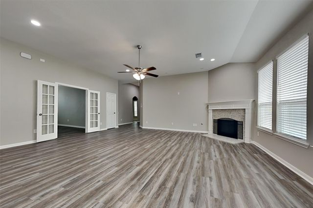 9435 Edgeloch Drive, Spring, TX 77379