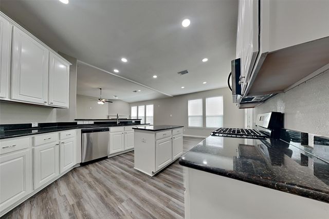 9435 Edgeloch Drive, Spring, TX 77379