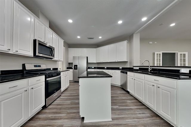 9435 Edgeloch Drive, Spring, TX 77379