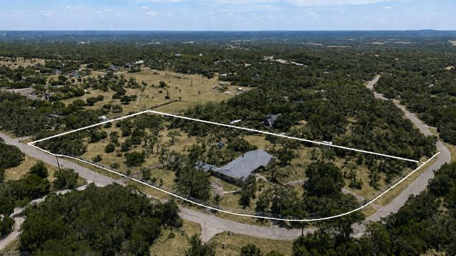1501 Woods LOOP, Driftwood, TX 78619