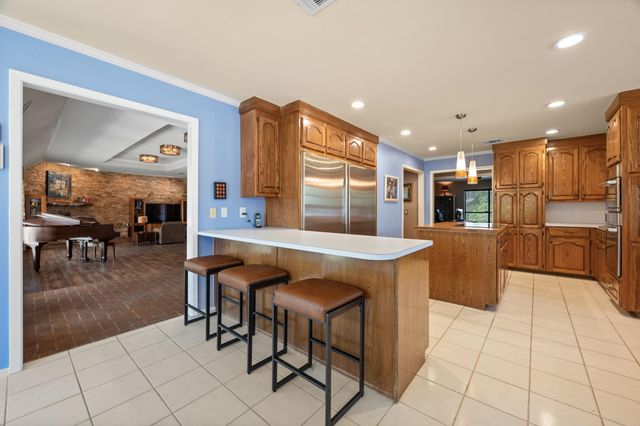 1501 Woods LOOP, Driftwood, TX 78619