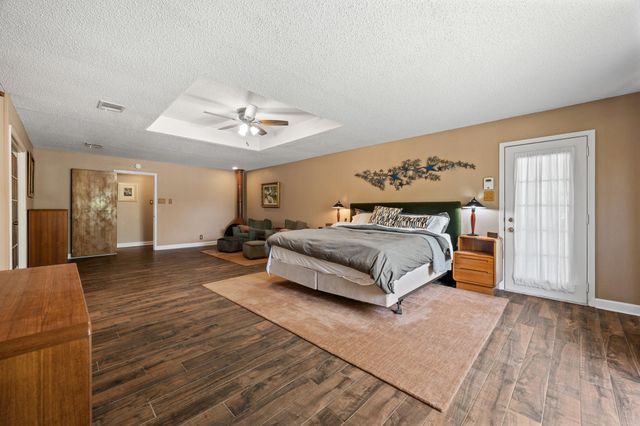 1501 Woods LOOP, Driftwood, TX 78619