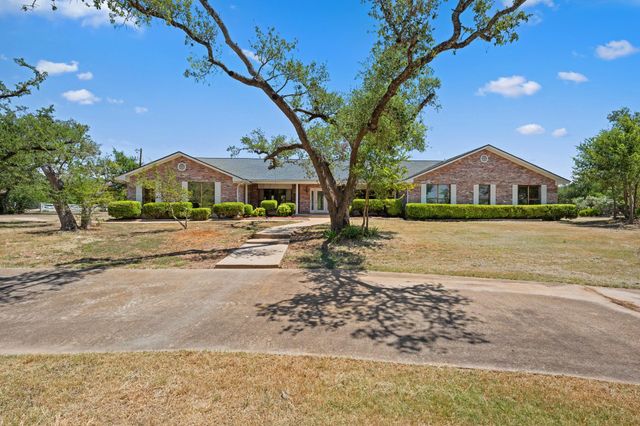 1501 Woods LOOP, Driftwood, TX 78619