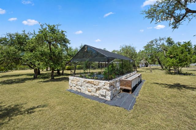 1501 Woods LOOP, Driftwood, TX 78619