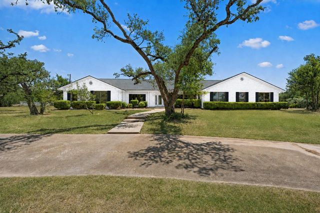 1501 Woods LOOP, Driftwood, TX 78619