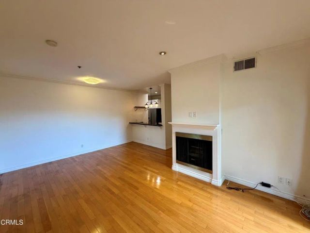 156 S Oak Knoll Avenue 201, Pasadena, CA 91101