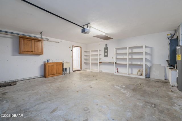 33 Sycamore Circle, Ormond Beach, FL 32174