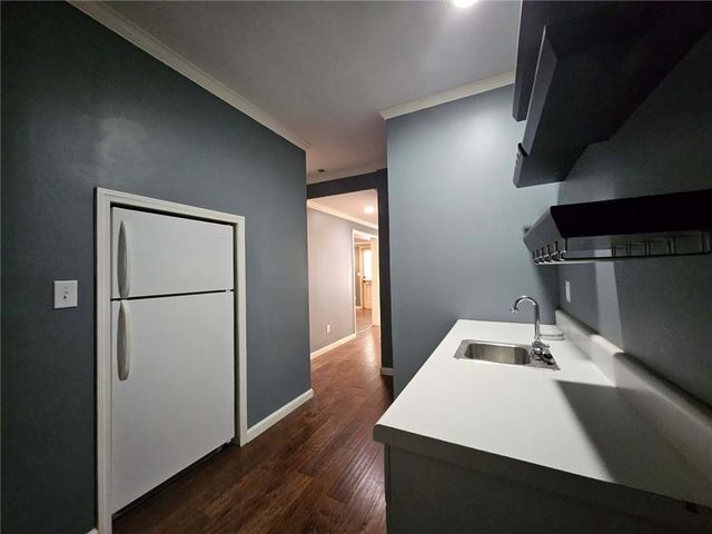450 Eastbourne Way, Alpharetta, GA 30005