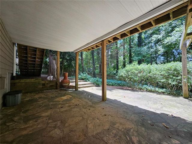 450 Eastbourne Way, Alpharetta, GA 30005