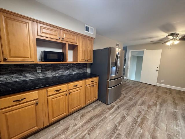 145 Starboard Point, Roswell, GA 30076