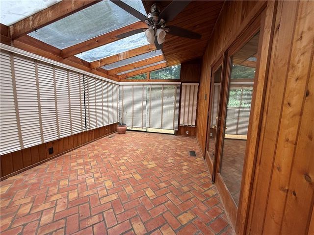 145 Starboard Point, Roswell, GA 30076